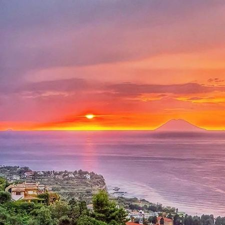 La Piazza Beb Bed & Breakfast Tropea Eksteriør bilde
