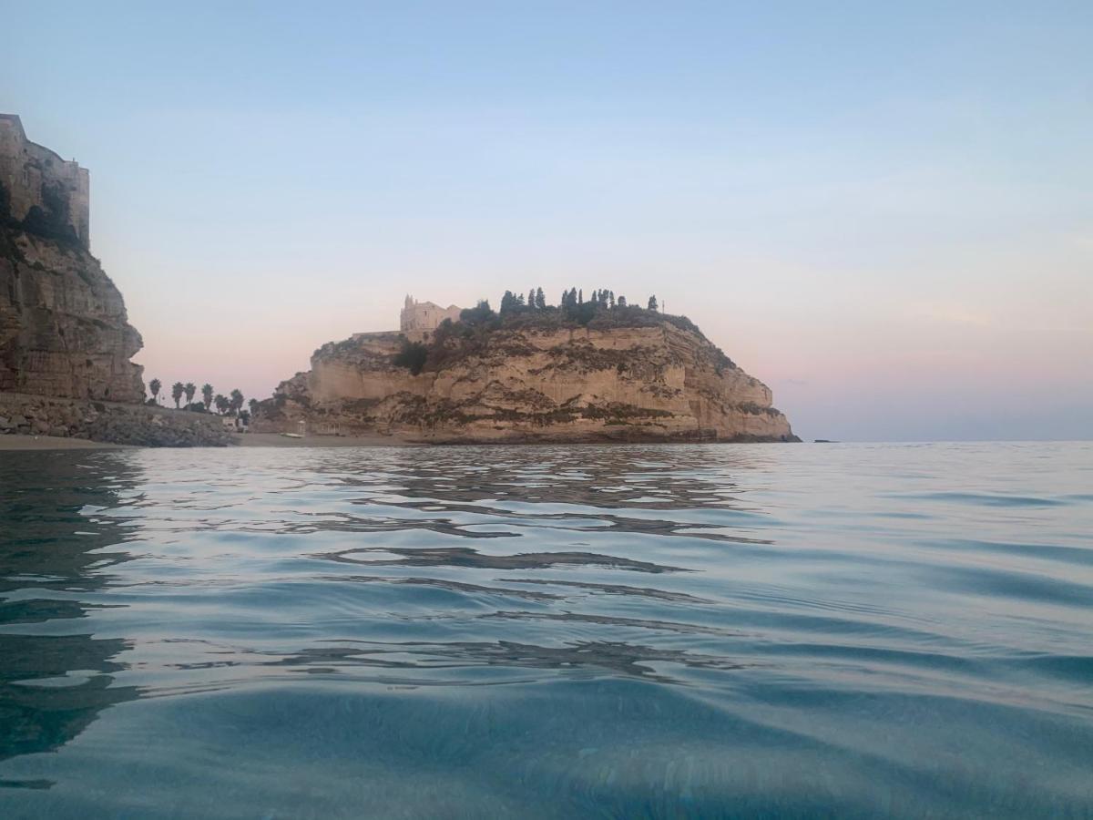 La Piazza Beb Bed & Breakfast Tropea Eksteriør bilde