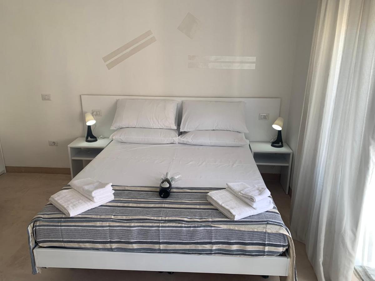 La Piazza Beb Bed & Breakfast Tropea Eksteriør bilde