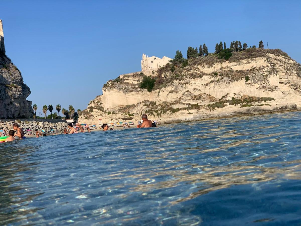 La Piazza Beb Bed & Breakfast Tropea Eksteriør bilde